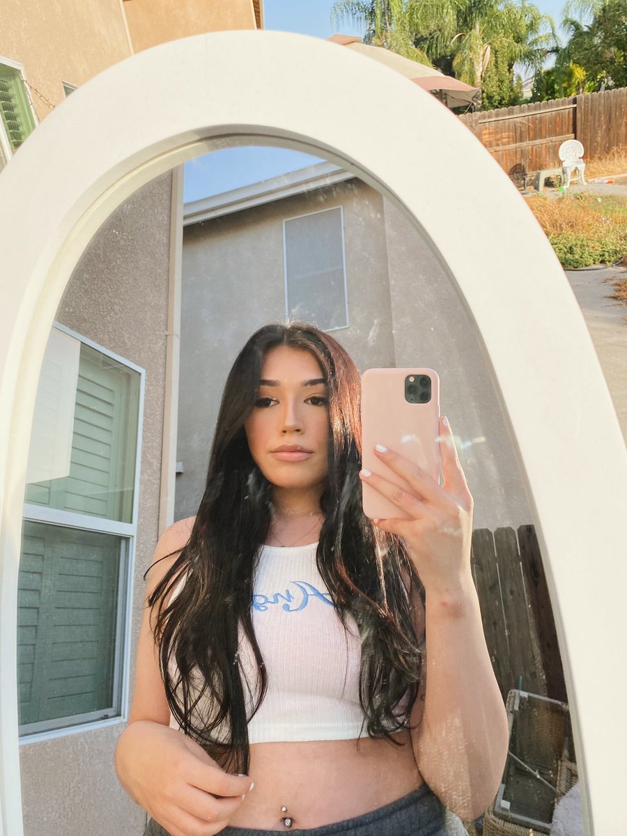 alissa jade - mistress komakino vanna white nude pictures