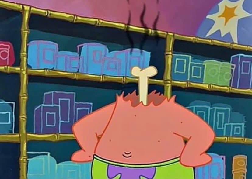 padiillaae's tweet image. me watching the person who killed me in among us say it wasn’t them