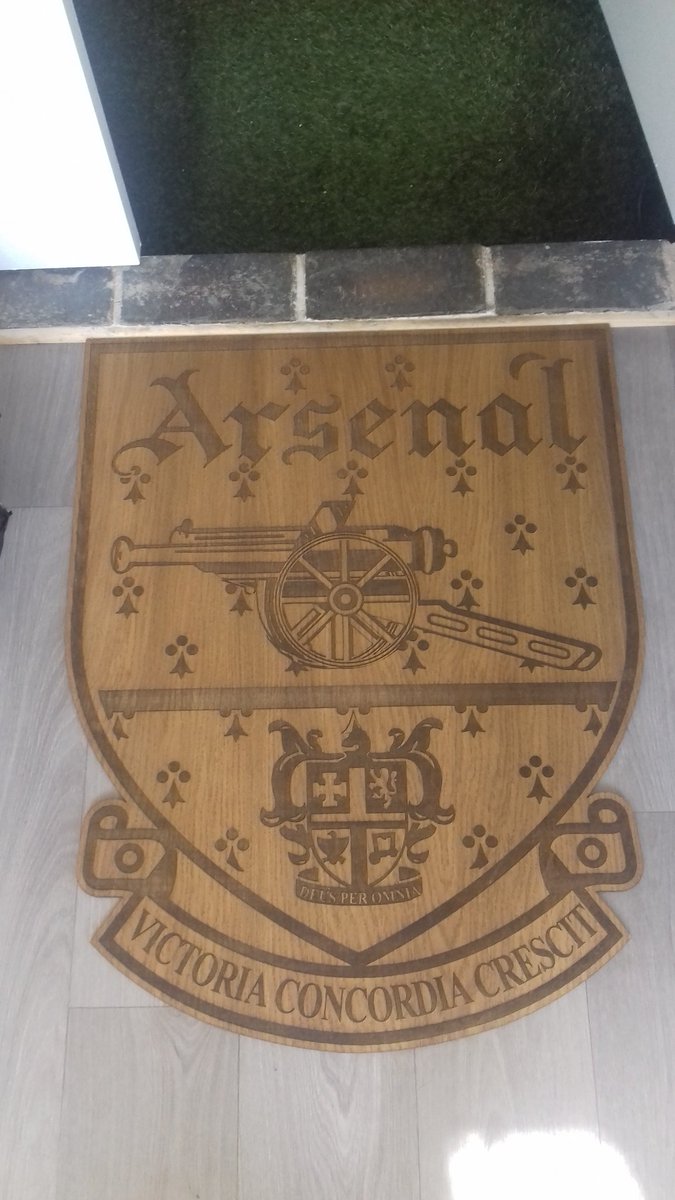 Dean_22222's tweet photo. #teamplaques.
Any teams, any crests. All in various sizes.
Message me for details.
Retweets appreciated. https://t.co/dsAG1u4WMB