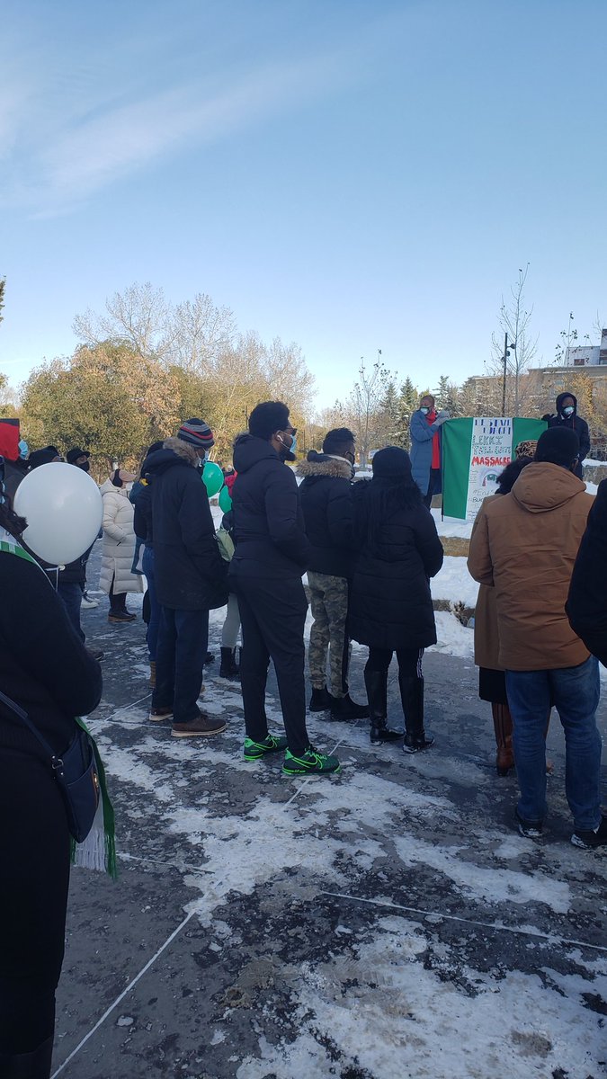 Iamokorie's tweet image. We are still demanding.....We are still asking the Government of Nigeria 🇳🇬 to tell us who ordered the massacre......We are not stupid.... Last Tuesday happened...#EndSARS #LekkitollgateMassacre #CalgaryProtest