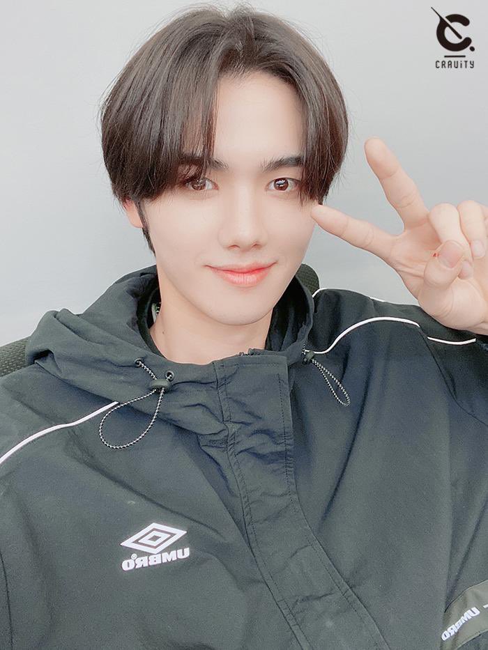 MinheeChile's tweet photo. [Oficial • 201025] Actualización de #Minhee en la cuenta de V Live de #CRAVITY.

Cr. Cravity
[Minhee Chile]🧃 https://t.co/tNGy13xKHn