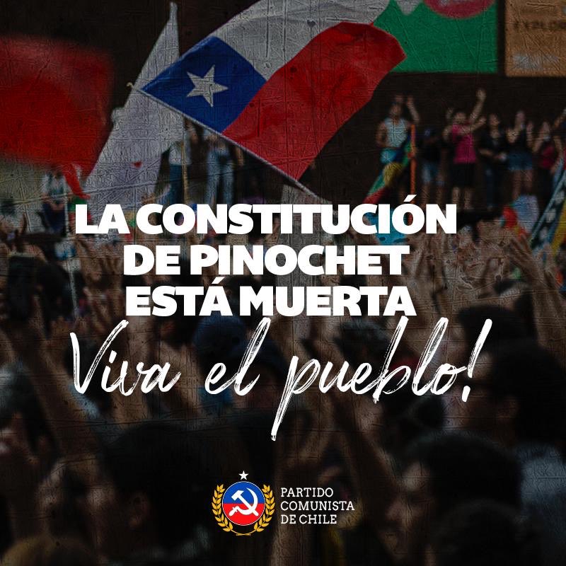 danieljadue's tweet image. Que hermoso triunfo! Este día histórico es de quienes han luchado por décadas, de quienes han dado la vida, de las y los torturados, de las y los mutilados y especialmente de quienes siguen presos. Nace hoy la oportunidad de transformar Chile en un mejor país!