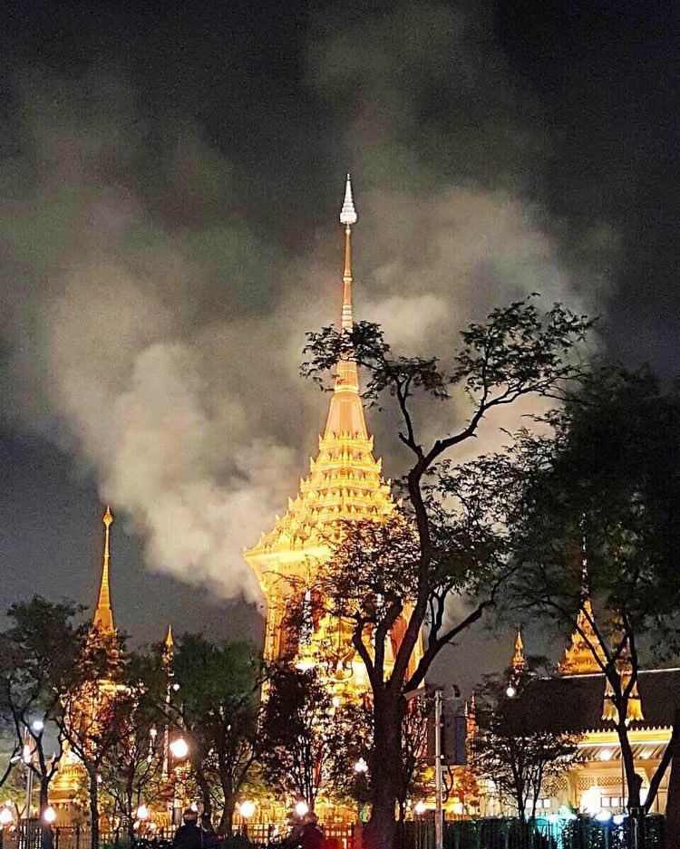 tomp_soda's tweet photo. ๐๕.๑๒.๒๔๗๐
วันที่สวรรค์ส่งพ่อมา
๒๖.๑๐.๒๕๖๐
วันที่สวรรค์มารับพ่อกลับไป

#ในหลวงรัชกาลที่๙ 🙏🙏 #วันนี้ในอดีต https://t.co/qAm4Jy7REp