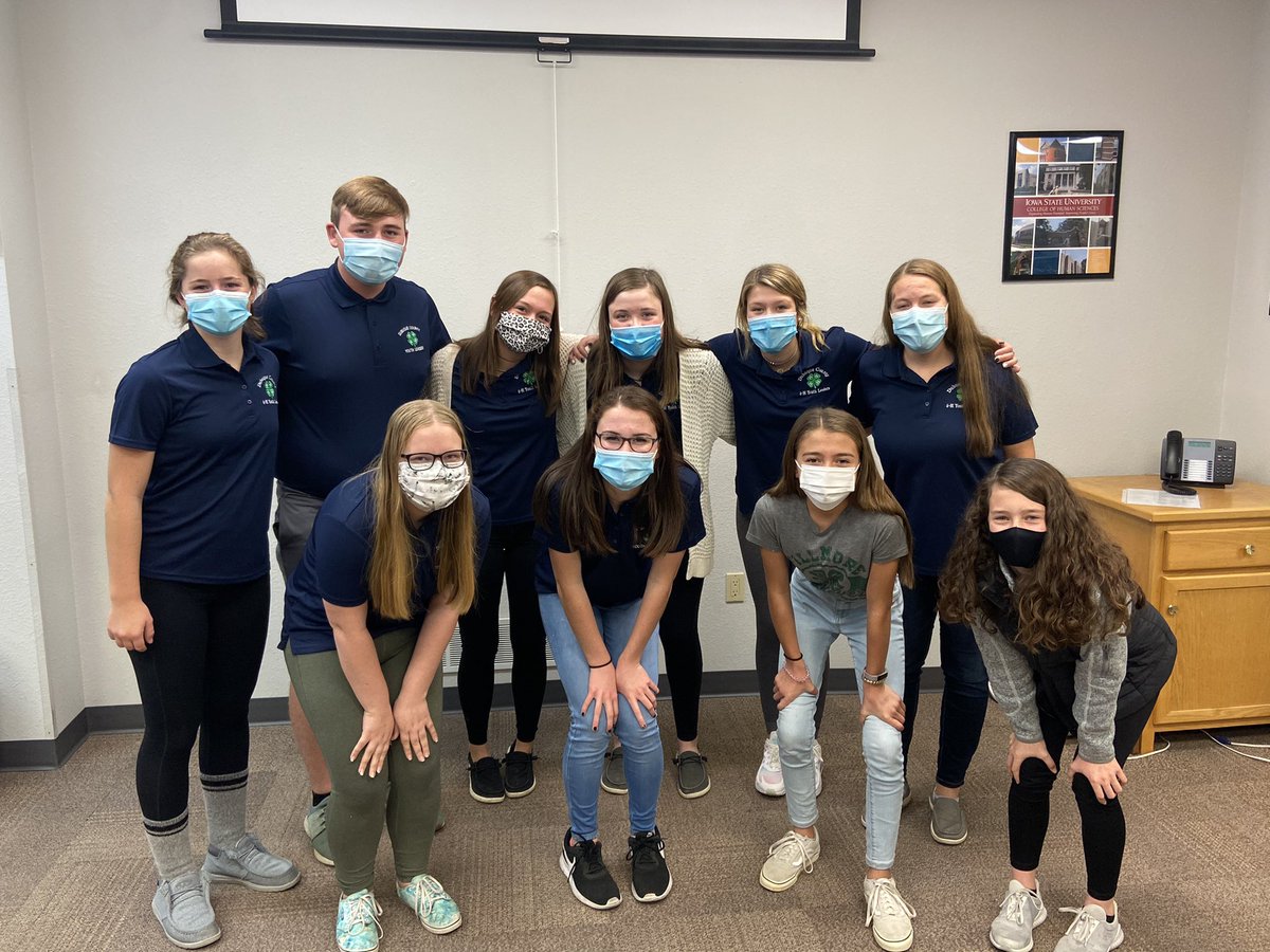 Dubuque4h's tweet photo. What a fun afternoon we had with the Dubuque County Youth Leaders! We talked about fundraising, the Happy Feet program, and more! https://t.co/SAr1nYGMCW