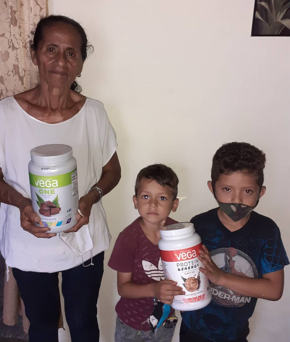 unidosxvenezusa's tweet photo. Entrega de protéinas en Trujillo a través de la fundación @TodosConLeo gracias al apoyo de @GCHope 🇻🇪 #UnidosxVenezuelaUSA https://t.co/iB6A0nd96Y