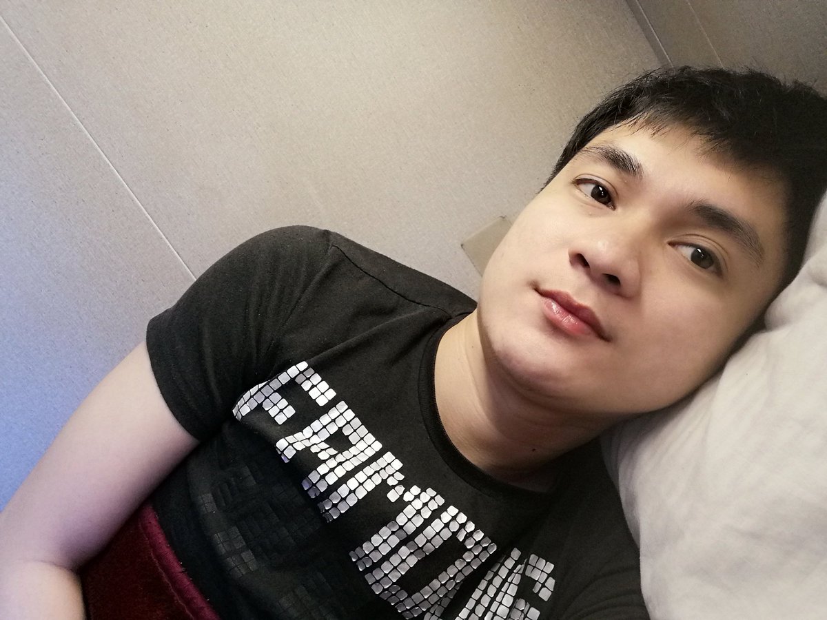 reil_jet's tweet photo. Morning 😘 https://t.co/auCLcnAl1m