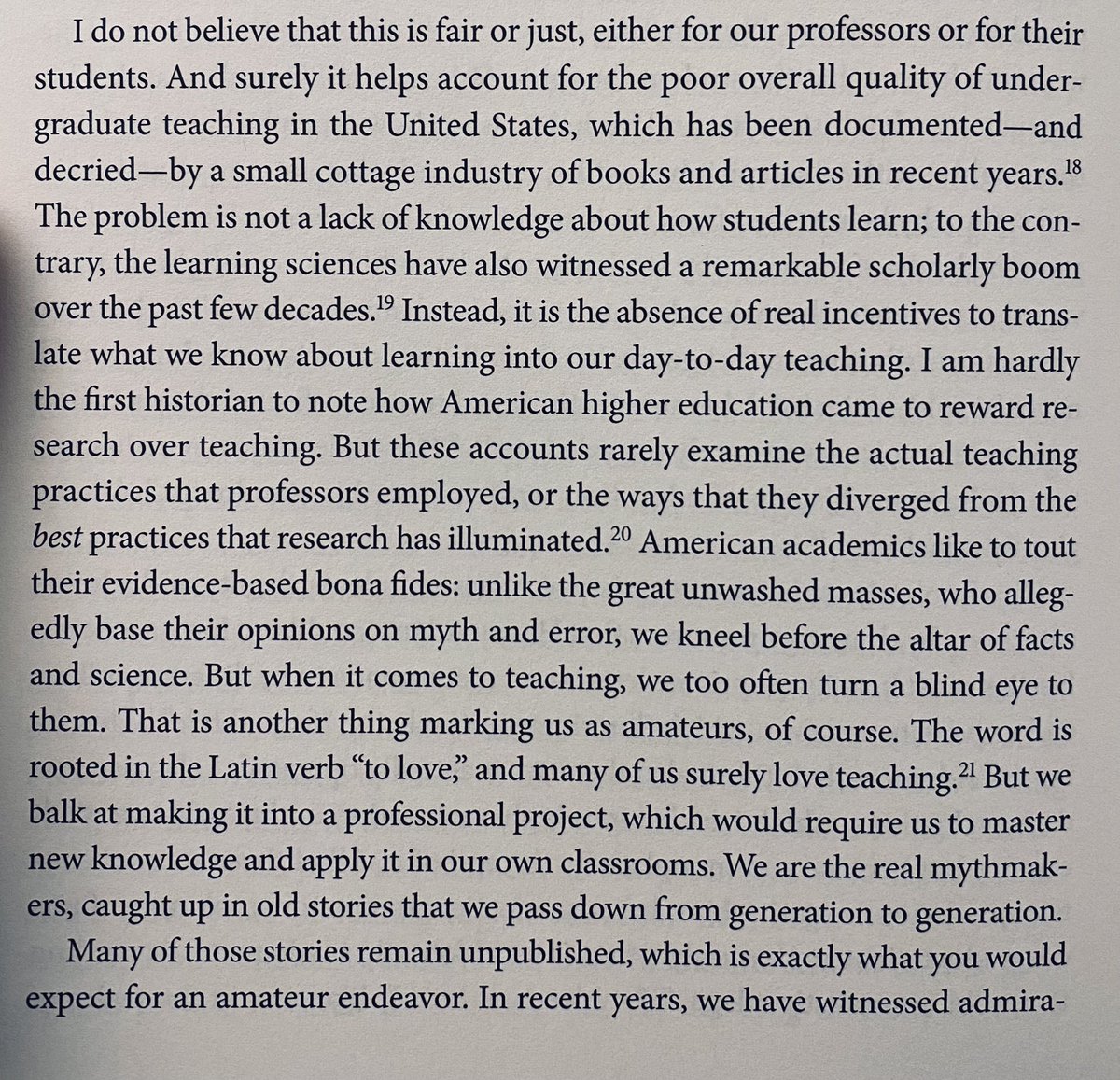 NicoleBarbaro's tweet photo. The problem of college teaching in America is not that we do not know what is effective or how students learn, but that there are minimum incentives for professors to implement good teaching. R&amp;P is heavily skewed toward research, and teaching positions systematically pay less. https://t.co/YiVDbWqwFh