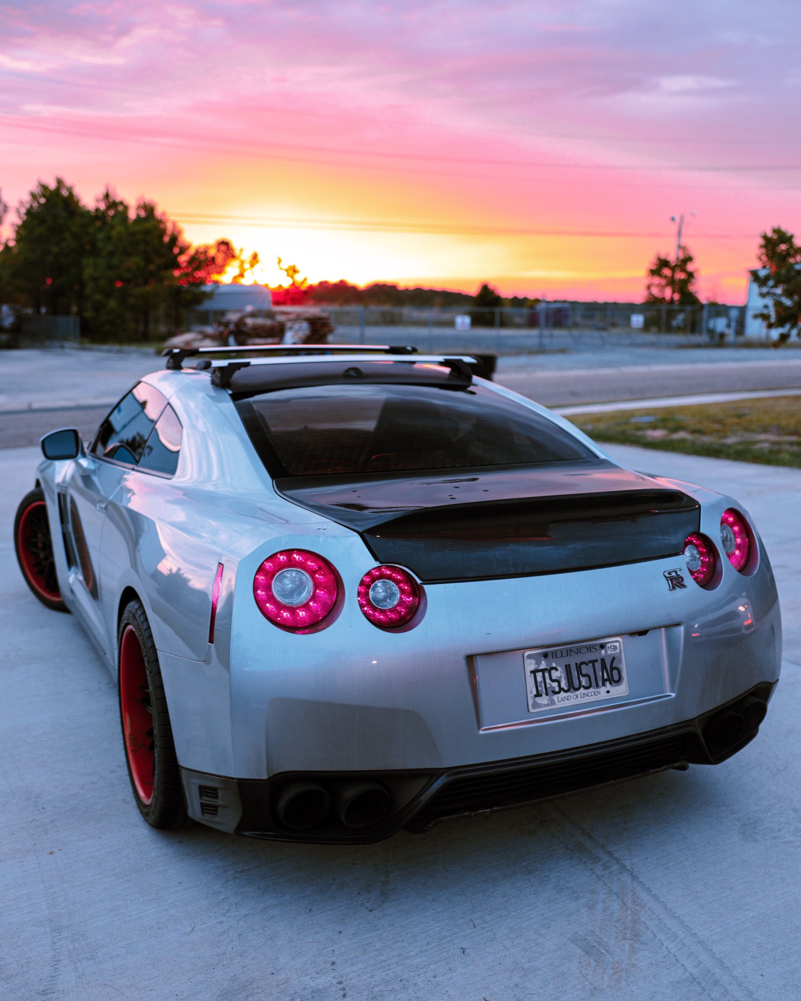 Nissan gtr roof sale box