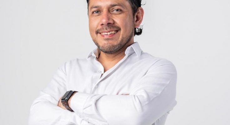 ultimahsv's tweet photo. #Nacionales | Edgardo Mulato: “La misión planteada por nuestro Presidente es llevarnos a un estatus mejor a todos los salvadoreños”

Nota completa: https://t.co/CkjEvbgCAc https://t.co/g0QW3RNmwN