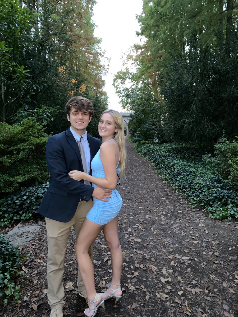 EddyDevyn's tweet photo. Made own own hoco 🖤 https://t.co/e4moe3RVyq