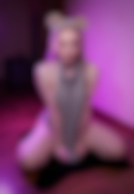 Sign up to my Modelhub Fan Club to see this brand-new exclusive photo: https://t.co/uddVTPIxjl https://t