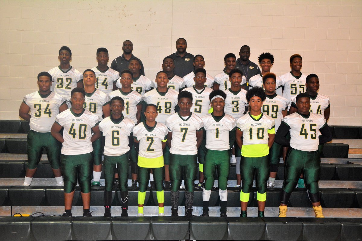 RBellPhotos's tweet photo. Throwback 2016 My McCowan Babies @TheShemarTurner @1samari_ @JoshuaPhelps34 @ByronMurphyII @yakiri_w @LathanAdams20 @braxhill_ @Jbfor6 https://t.co/dbLVBiq7wg