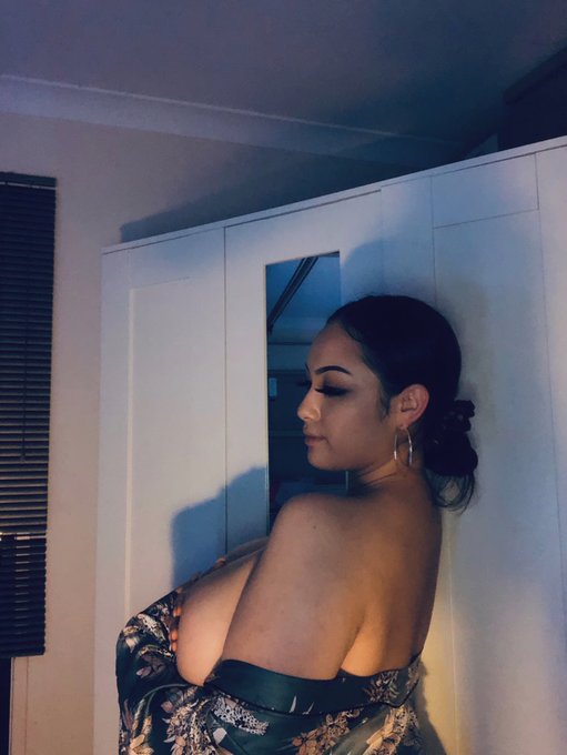 Took this cute piccy last night ? check out the #onlyfans for more!! #onlyfans #model #sexy #onlyfan