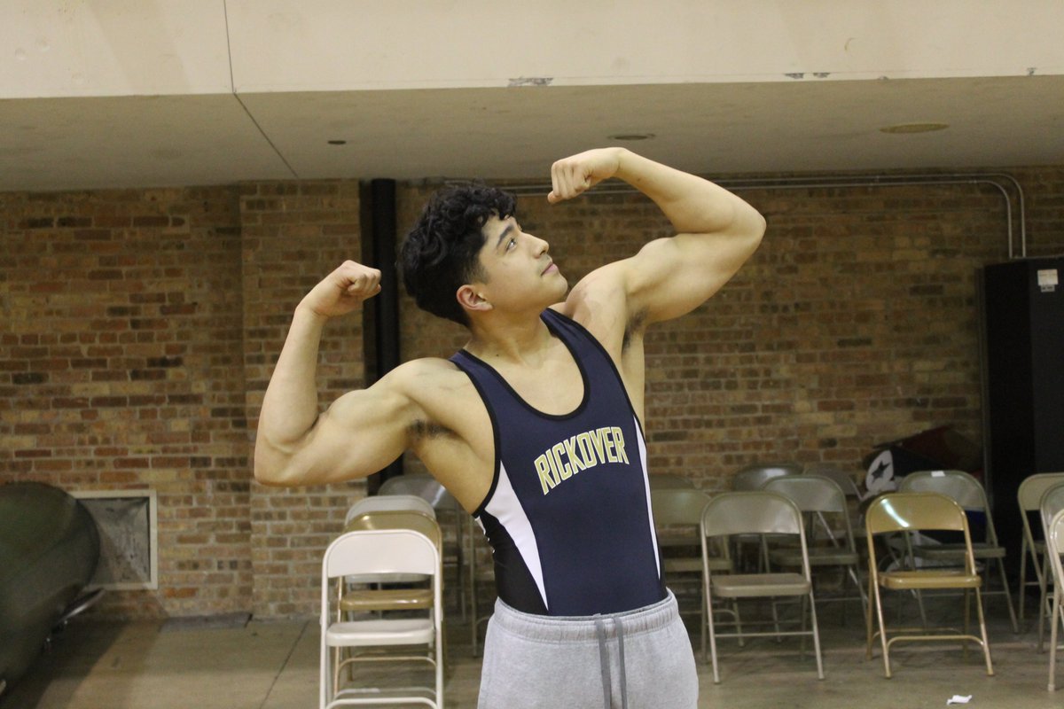 RickoverNavalHS's tweet photo. Want to get Rickover buff?!  Then join Rickover's newest club--Home Fitness and Weightlifting Club with Mr. Holden!  Even though we're all stuck at home, we can still stay in shape.  If interested, email Mr. Holden! 
#RickoverStrong #RemoteExtracurriculars @ChiPubSchools https://t.co/Ikva68c6IR
