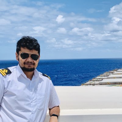 avick_t's tweet photo. #NewProfilePic #SailorForLife https://t.co/XB2DAhq3Rn