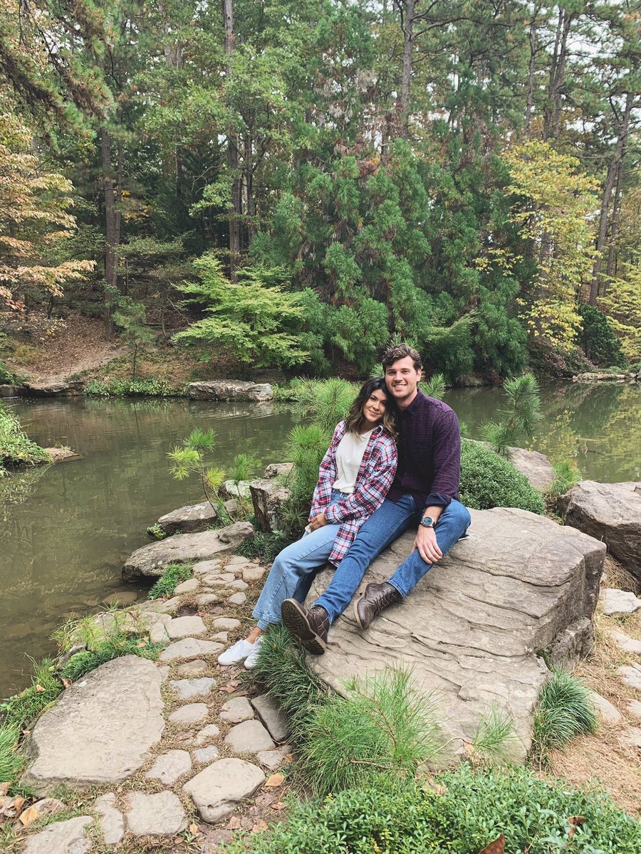 malia_deshae's tweet photo. fall weekends in AR >>> https://t.co/UWv8md7Mgm