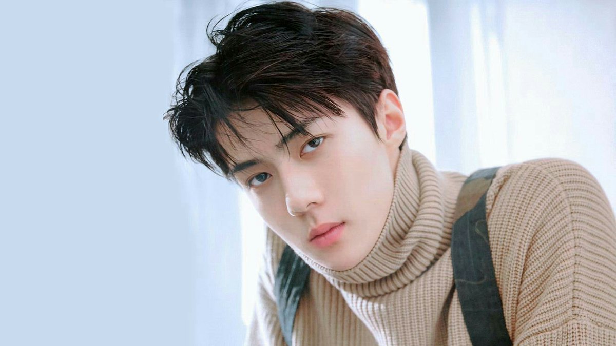 sehun looking so unreal  @weareoneEXOa thread;