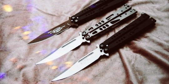 ㅤ

ㅤㅤㅤ                          “𝚃𝙷𝙴 𝙺𝚁𝙰𝙺𝙴𝙽”

                  ㅤㅤ( 𝔡𝔦𝔢𝔤𝔬 𝔥𝔞𝔯𝔤𝔯𝔢𝔢𝔳𝔢𝔰 )

𝚒𝚗𝚍𝚎𝚙𝚎𝚗𝚍𝚎𝚗𝚝 𝚙𝚘𝚛𝚝𝚛𝚊𝚢𝚊𝚕: 
𝚝𝚑𝚎𝚖𝚎𝚜 𝚖𝚊𝚢 𝚟𝚊𝚛𝚢 𝚏𝚛𝚘𝚖 𝚌𝚘𝚖𝚒𝚌𝚜 𝚊𝚗𝚍 𝚜𝚑𝚘𝚠

      #tuarp || #theumbrellaacademyrp

||𝚘𝚘2||