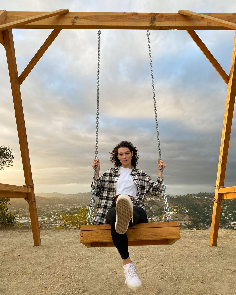McKennaHellam's tweet photo. Swingin’ in the most beautiful place https://t.co/PQbbyS07kP
