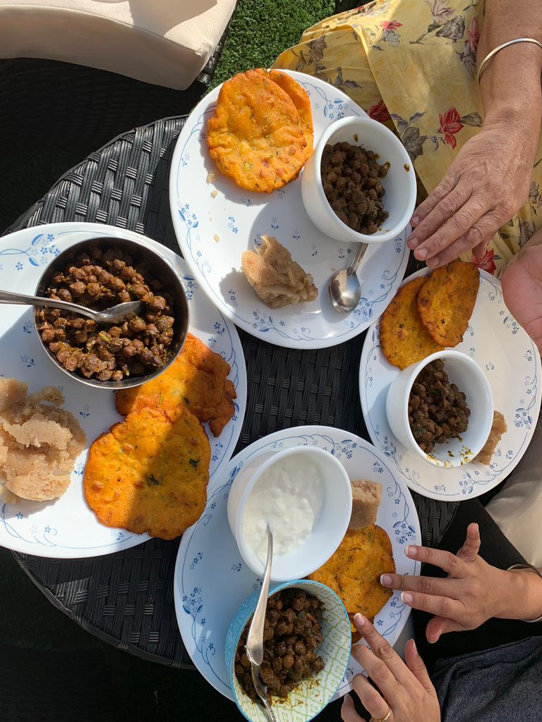 Lunch today with the fam in our backyard hosted by Ravan #Iykyk #Dussehra2020