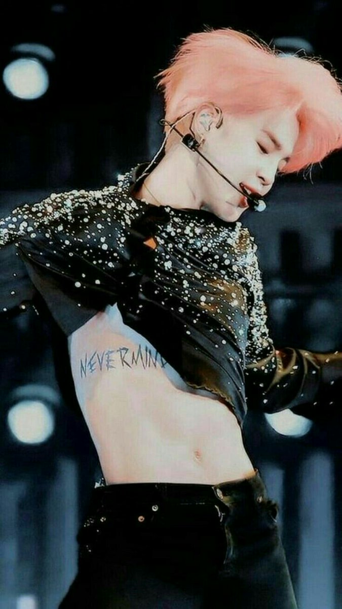 19. The serendipity choreography has jm flaunting his NEVERMIND tattoo.And jm got the tattoo for yg. Yg's lyrics say "Nevermind, it's not easy but engrave it upon your chest" And jm got the tattoo on his chest. It also looks somewhat like yg's handwriting.