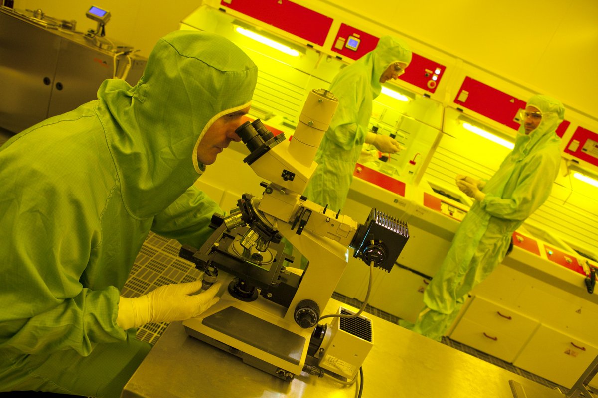 Une formation en micro et nano-structuration de composants photoniques aura lieu du 30 novembre au 2 décembre <a href="/FemtoSt/">FEMTO-ST</a>. Cette Action Nationale de Formation est organisée sous l’égide du @cnrs.
➡️bit.ly/2TqSlgw