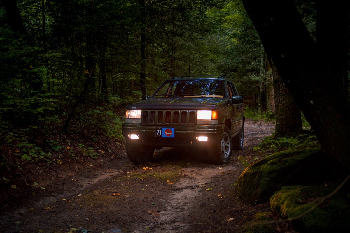 sailorsgarage1's tweet photo. Off-road in the North Georgia mountains. @Jeep
#offroadjeeps #zjoffroad #jeep #grandcherokeezj #jeepzjclub #orvis #orvisedition #jeepgrandcherokee #greenjeepsonly #sonyalpha #a7r #automotivephotography #automotivephotographer #jeepoffroad #jeepexploring #jeepadventures #green https://t.co/qXwSDYoUrZ