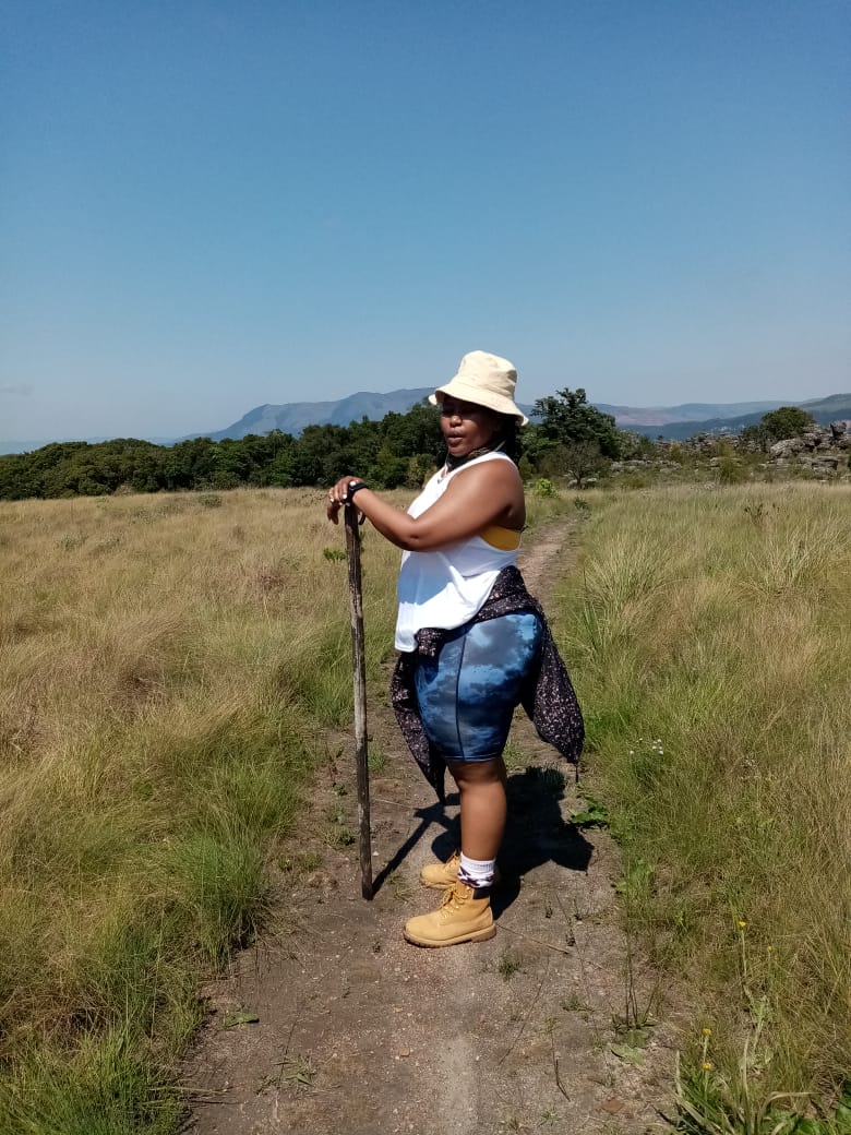 DifelaSanyane's tweet photo. Weekend vibes. We hiked mountain... I saw a snake sunbathing and I freaked out and we had to come back down...
#outandabout #chasingthesun #chasingadventures https://t.co/BXJYZseGkZ