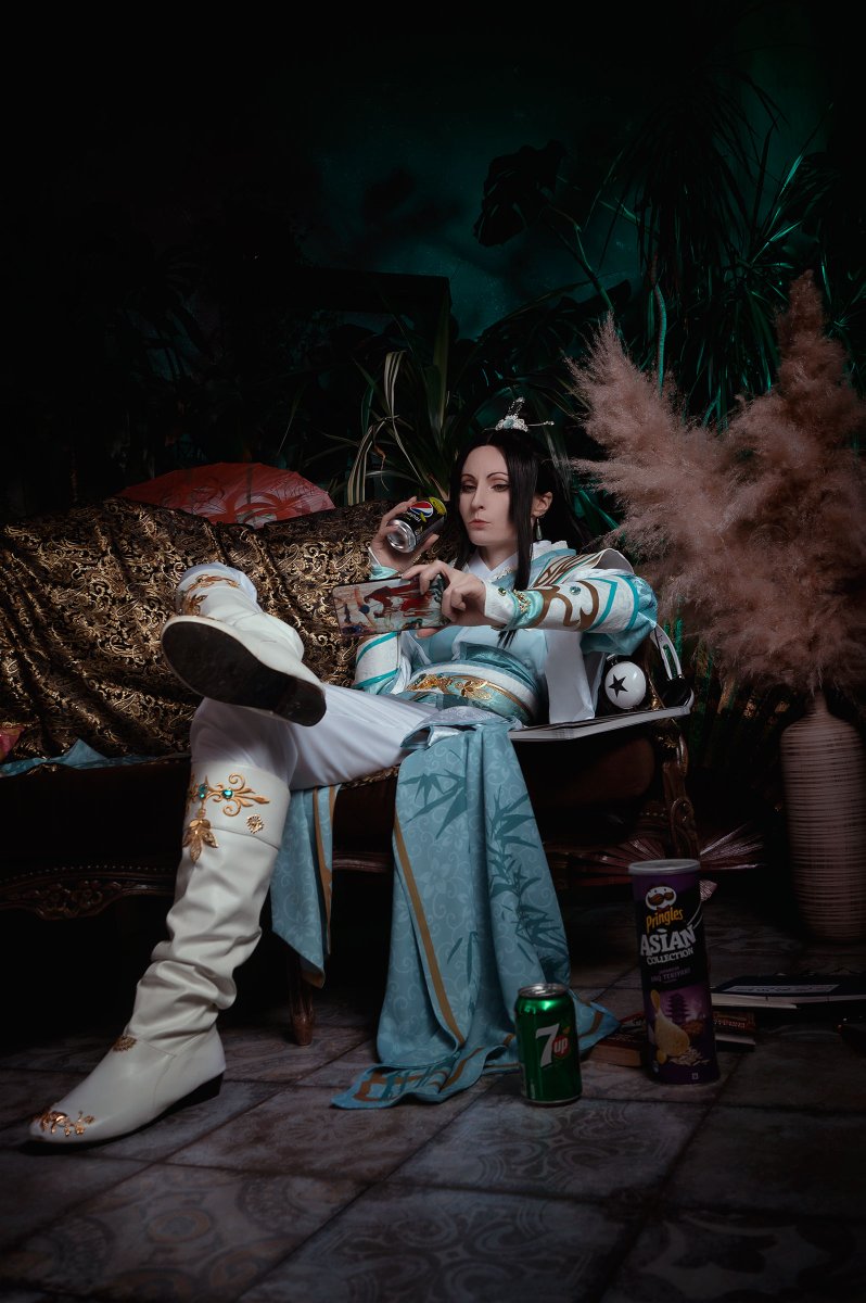 KrisperHeine's tweet photo. This shizun needs some rest 🌚👍
/ищите пасхалочки ;)/

#ShenQingqiu - @KrisperHeine
ph @AlfElbarto
 
#冰九
#bingjiu
#BingJiuWeek2020 
#人渣反派自救系统 #svsss https://t.co/1AZfqqXJQL