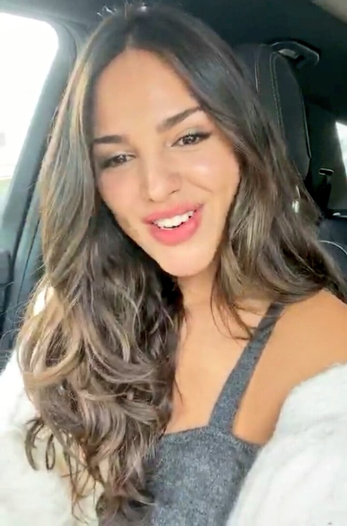 SoleibG's tweet photo. Eiza💖👑 @eizamusica https://t.co/cL85HCmPA6