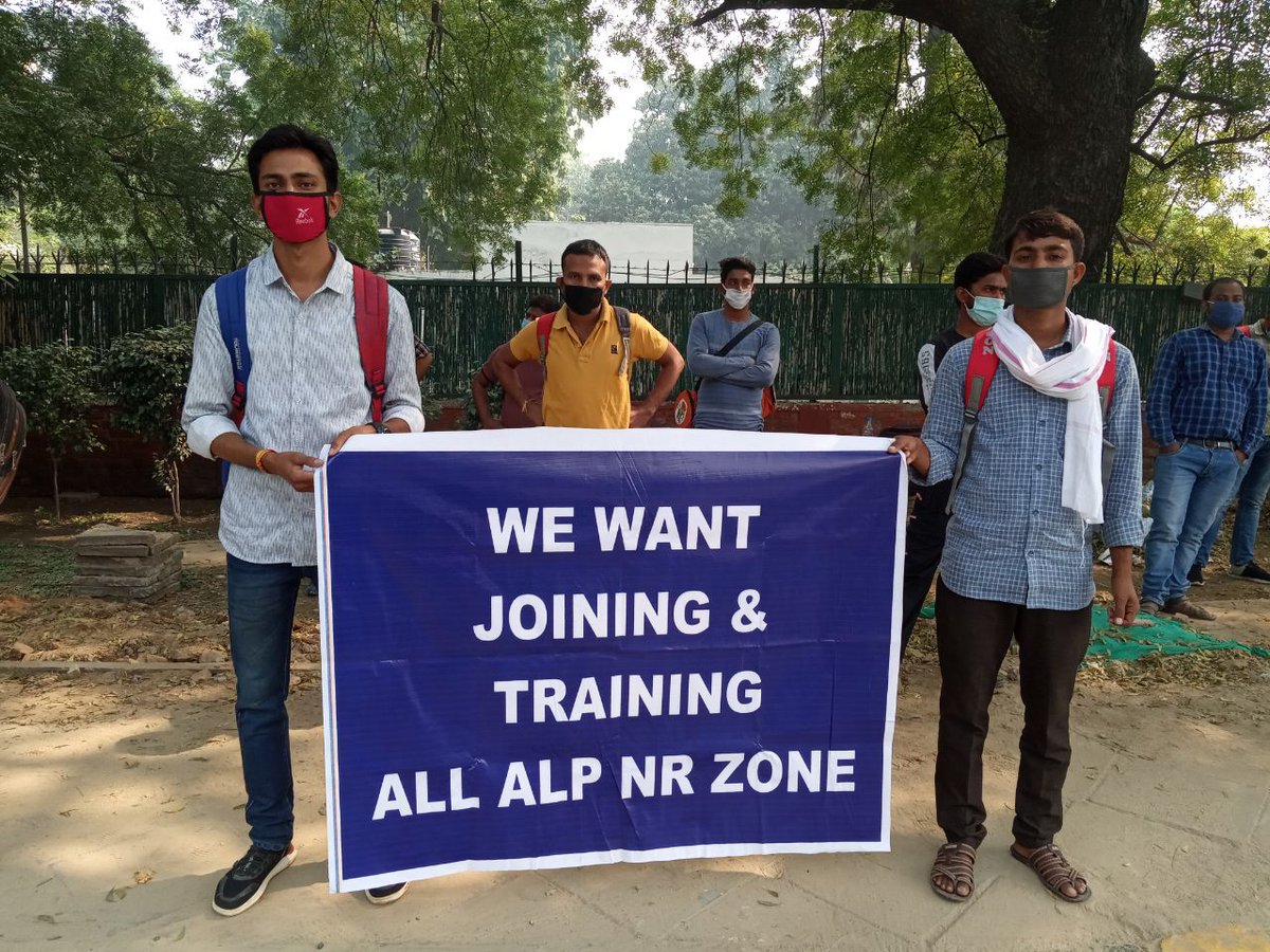 Gulshan61824795's tweet photo. @PMOIndia .@LilyPandeya
@Sr_DPO_C
@drmlko25
@RailMinIndia
@PiyushGoyal
@RailwayNorthern
@CPO_NR
@GM_NRly
#start_Alp_joining
#Release_complet_schedule_1239Alps
Sir plz new ALP NR valo ko joining dedo ab to
Bhut presaan hogye h
3 sal hogye ab https://t.co/iIGM90trRp