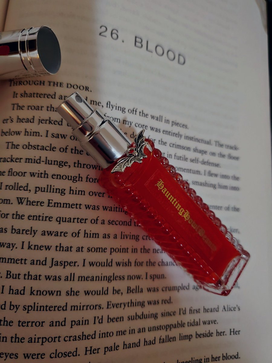 AngelEmpireCos2's tweet photo. 𝕹𝖊𝖛𝖊𝖗 𝕯𝖎𝖊" Alcohol Based Spray Perfume
Dripping Blood Orange, intoxicating Sangria, Resinous Dragon Blood, Spicy Clove, 🦇 And Black leather.
In a handmade glass artisan perfume bottle
 #thelostboys #vampiria #vamp #vampire #80sgoth #80smetal #psychobilly #indieperfume https://t.co/xRZz2wf14g