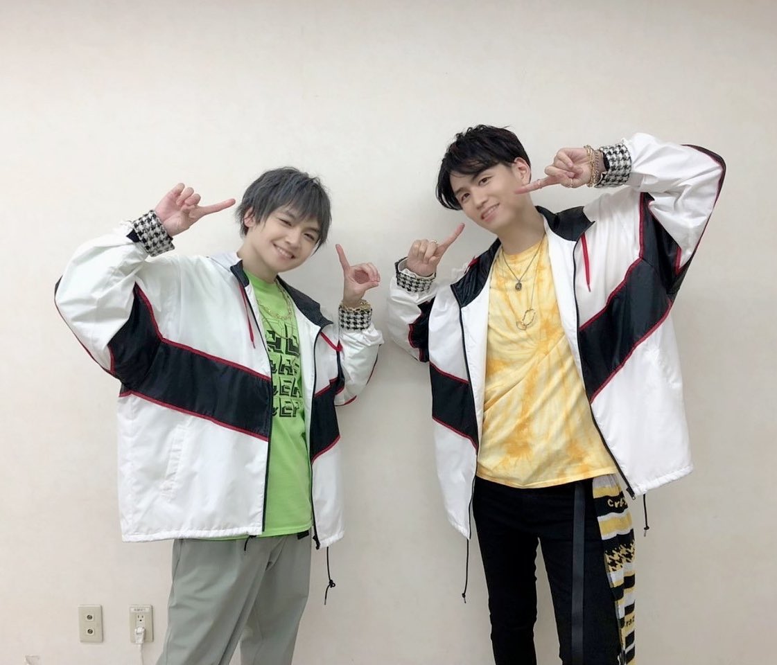Alkaloid Crazy B Cdリリースイベント Kiss Of Party 声優さんたちのわちゃわちゃツイート集 2ページ目 Togetter Alkaloid Crazy B Cdリリースイベント Kiss Of Party 声優さんたちのわちゃわちゃツイート集 2ページ目 Togetter