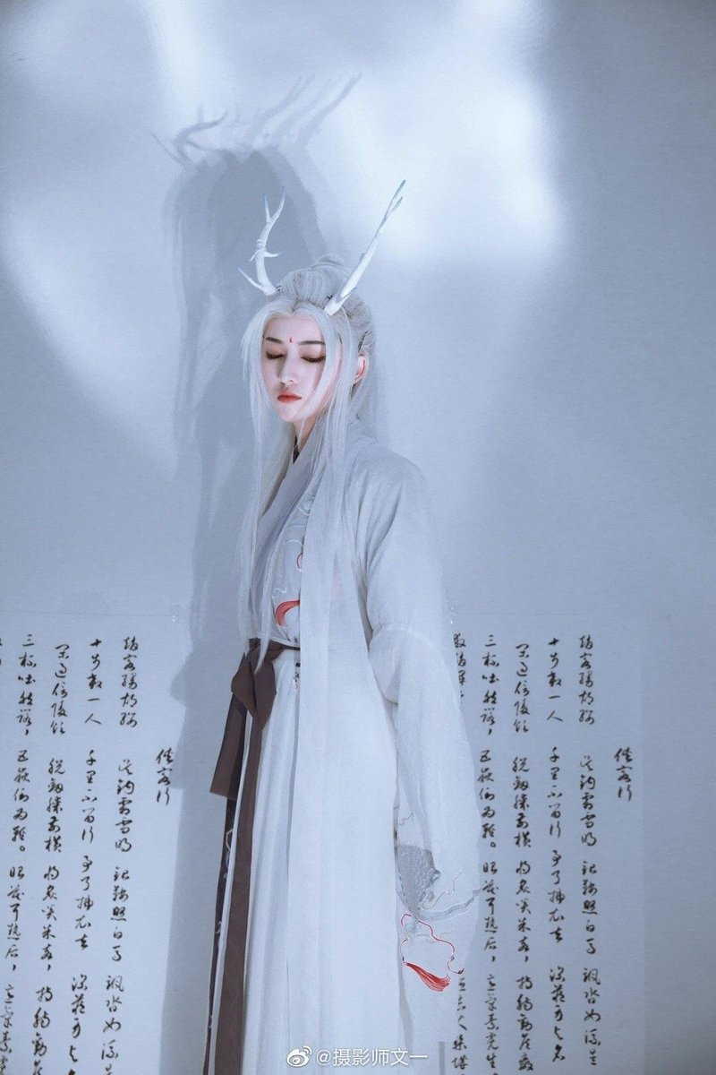 "……ଶୁଭ ମଧ୍ୟାହ୍ନ"