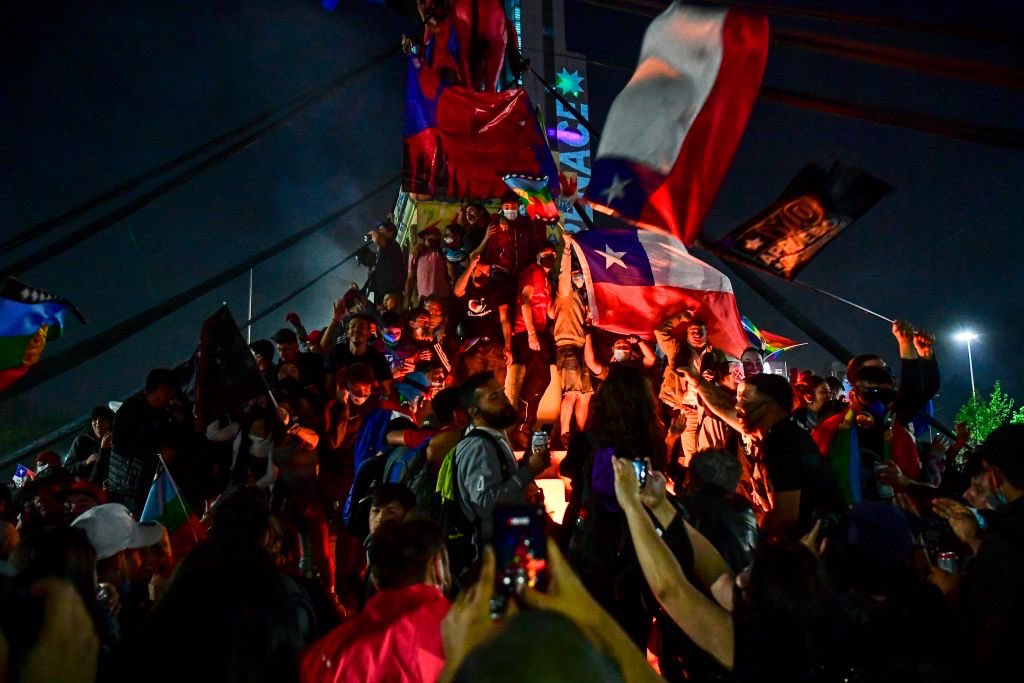 compromis's tweet photo. 🇨🇱Bon dia i ¡viva Chile! https://t.co/vzxPcFfEx7