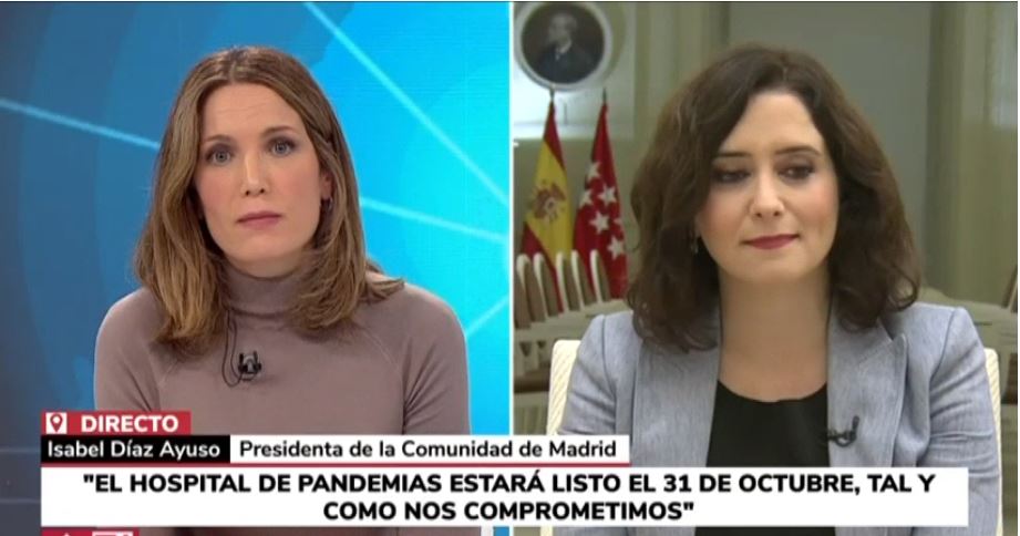La_SER's tweet photo. 🎥 VÍDEO | "Son preguntas que no se le hacen a una presidenta autonómica": el lío de Ayuso con el personal del nuevo hospital de Valdebebas 🏥https://t.co/smQJkIn8L6 https://t.co/SztzoIpYkM