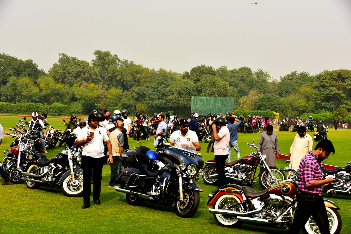 pinktoberpk's tweet photo. #PoloinPink
Pre-Event Match Activity # 1
Harley Davidson Bikers at @LahorePoloClub
@BrightoPaintsPK @IndigoHHS @mromeraftab
#PinkRibbon #breastcancerawareness #lulusar #lahorepoloclub #BrightoPaints #HappyCowCheese #HogPakistan #KlockWork #ngentslahore #GeoNews #Fm91 https://t.co/gSiET8JtYU