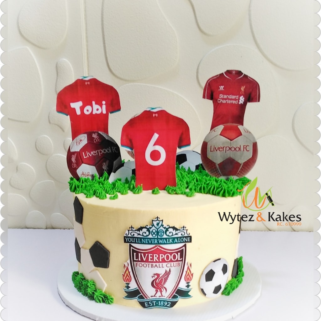 nnesparco's tweet photo. Good morning fam...
It's a beautiful Monday morning and we are so excited to be alive...
Please stay save and let God lead as always.. 🙏💞💖
..
#wytezkakes #liverpoolcake #liverpoolfc #footballcake #boyscake #cakeplugabuja #endpolicebrutality #endswatnow #endimmoralleadership https://t.co/TUfZLNJ35W