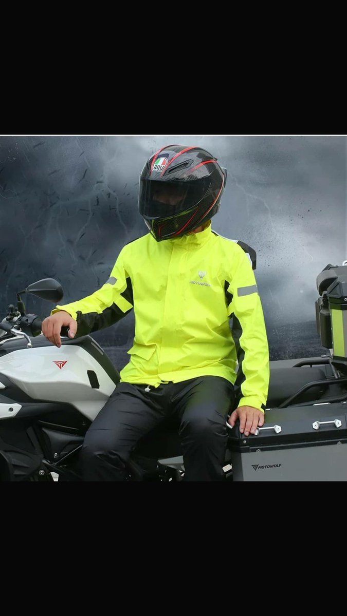 ThrottlePitstop's tweet photo. Take care of yourself this Rainy season.
Always Clean your Helmet Visor.
Brake gently on wet roads.
And Most importantly wear your Rain gear.
At Bikes Paradise we got you covered..
Rain Gear available
Price : 5,500/-
Contact : 0715109107
#motorbike #Motocross #bikelife #BikerGirl https://t.co/UPvuxPKAhK