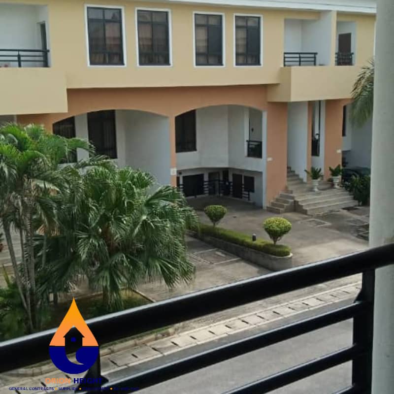 OrionHeight's tweet photo. @elevate_ng A tastefully serviced 3 bedroom duplex for rent in an estate in the heart of wuse 2 abuja. All rooms en-suite with 2 living rooms, a guest waiting and dining area, furnished kitchen and a personal parking lot.
Visit us at
Orion height ltd
Suite 210 The capital hub, Jahi https://t.co/5gpJJre5KS