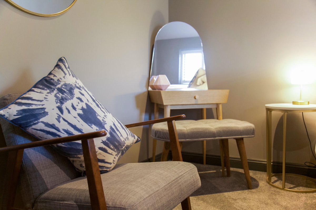TitchwellManor's tweet photo. Weβre looking forward to welcoming some lovely families to stay in our spacious adjoining suites this week.
Take a closer look at our interconnecting rooms on our website, search for rooms 7 & 8 and 16 & 18.
https://t.co/gqznNUhpNb
#familystaycation #halftermweek https://t.co/HHQ8FwS91m