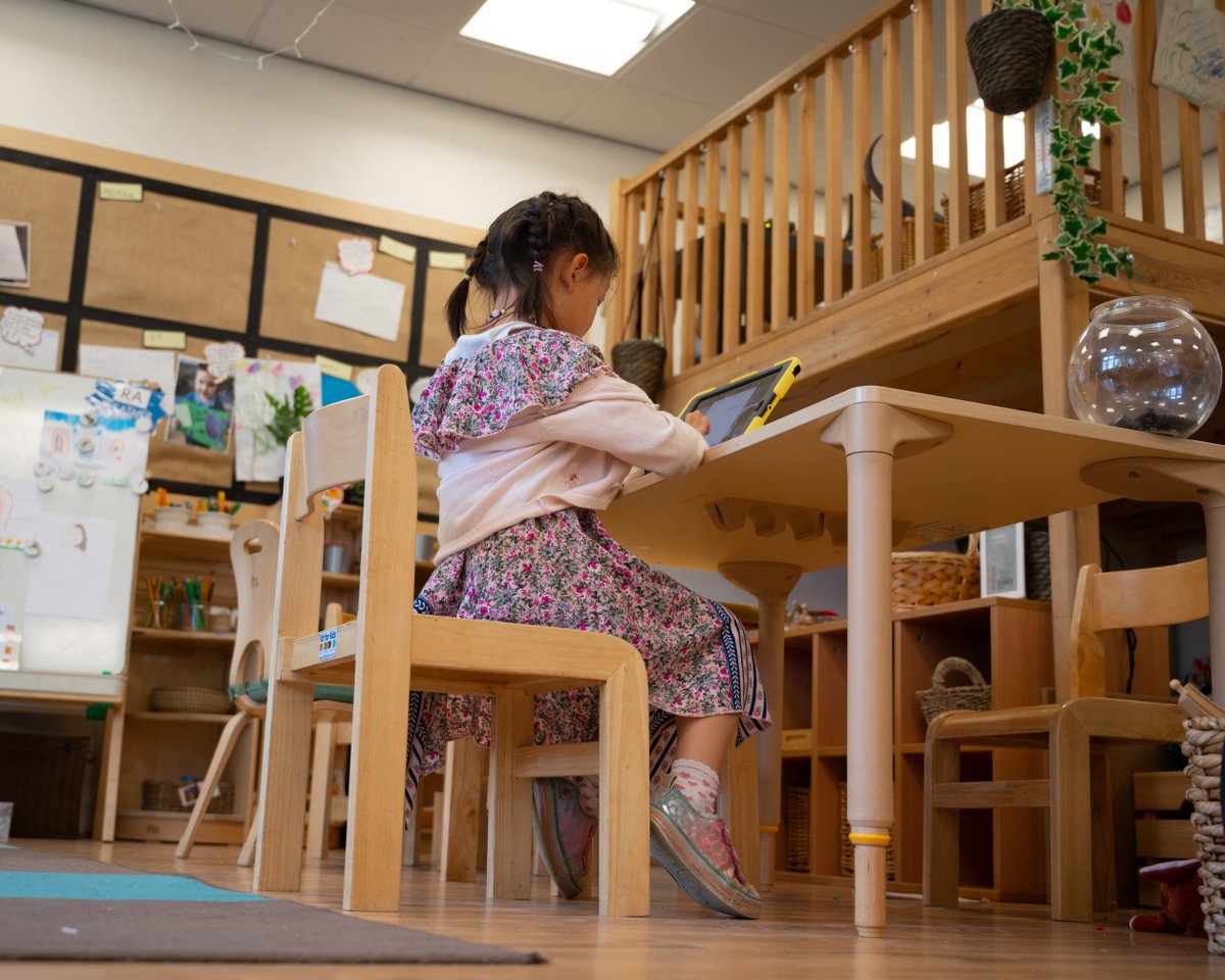 chatlabuk's tweet photo. Are you an #EarlyYears practitioner, an #EducationalPsychologist, or #Teacher offering 1:1 sessions or group work during Covid-19? 

We would like to hear about your experiences of meeting children and families in-person and online!

Go to: https://t.co/CQLRrl1s6e

#ZoomOrRoom https://t.co/WRzlePBwPW