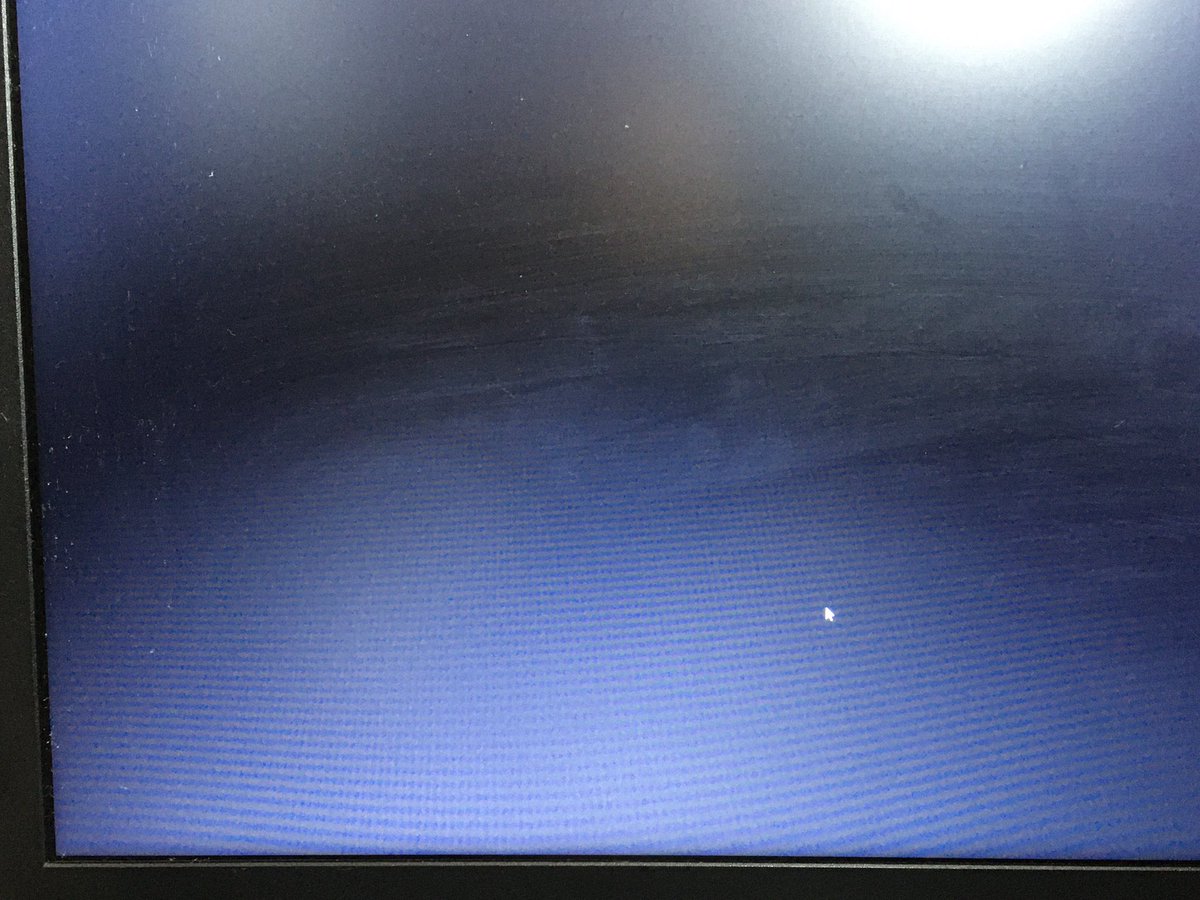 タカ Kom בטוויטר 裏で Windows Update を動かしながら作業してたら 突然画面が真っ暗になった 何やってんだよもう Windows Update こそウイルスソフトだろ