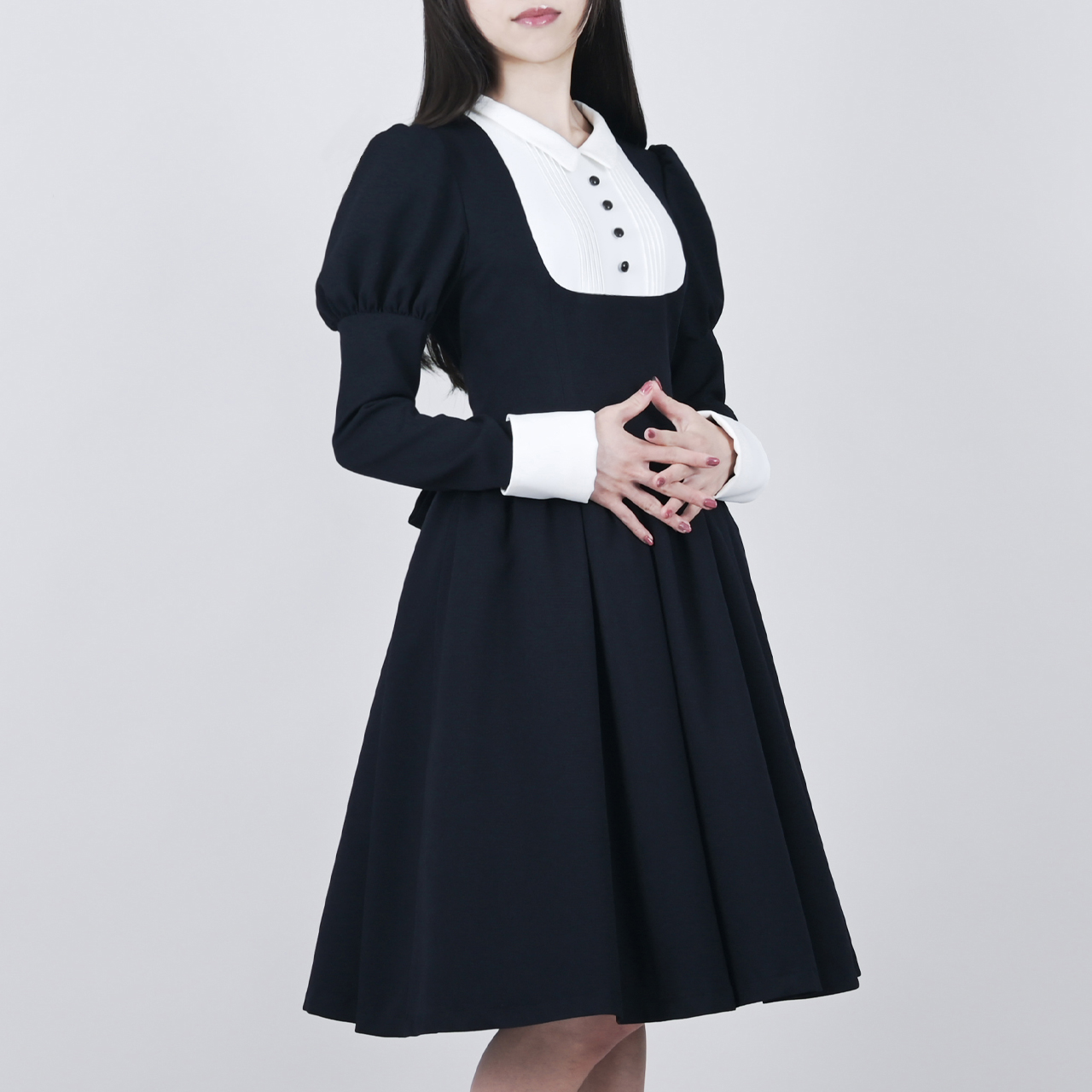 No S Project クラシックレトロワンピース 明治時代の洋装美人を彷彿とさせるような 大人のためのレトロで和モダン なワンピース 知的でクールな洗練された美人スタイルが完成するナイトネイビーカラー フリルエプロン と合わせて クラシカルな No S Project クラシックレトロワンピース 明治時代の洋装美人を彷彿とさせるような 大人のためのレトロで和モダン なワンピース 知的でクールな洗練された美人スタイルが完成するナイトネイビーカラー フリルエプロン と合わせて クラシカルな