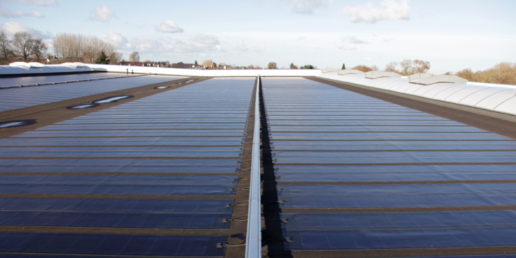 Pour doubler le potentiel des énergies renouvelables d’ici à 2030, la Région #hautsdefrance et GRTgaz ont signé une convention pour favoriser le développement de projets innovants, et financer 27 projets estampillés #Rev3 ! ow.ly/ESlh30rgAcO