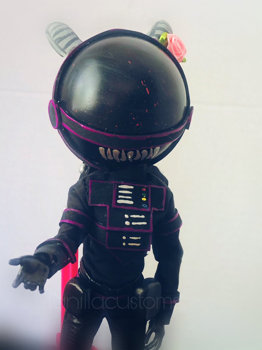 tanillabean's tweet photo. @Corpse_Husband Corpse Among Us Doll Custom for you 🥺✨🌸 https://t.co/oRZNlSTq9W
