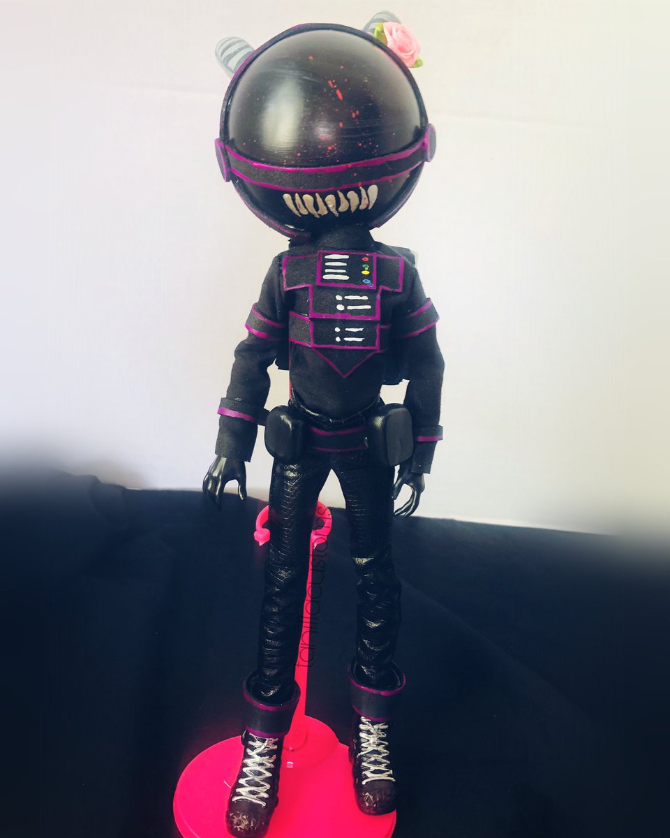 tanillabean's tweet photo. @Corpse_Husband Corpse Among Us Doll Custom for you 🥺✨🌸 https://t.co/oRZNlSTq9W