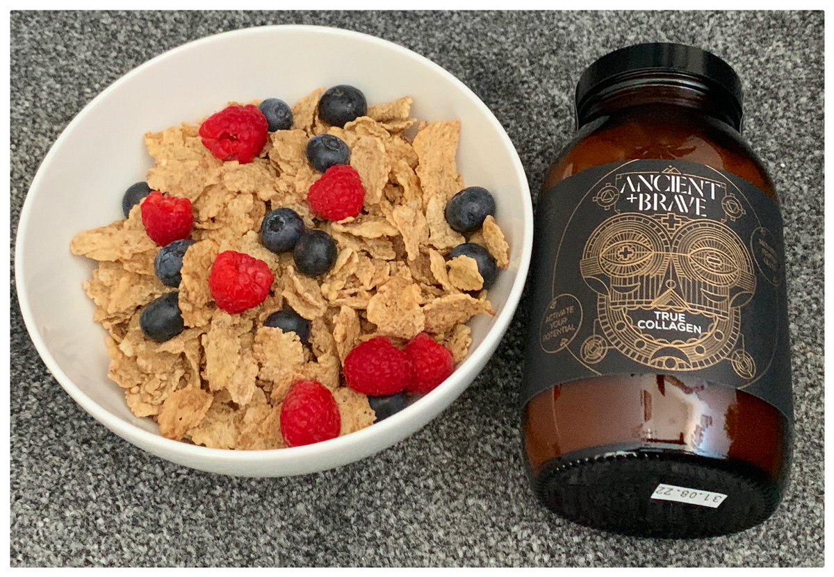 FoodieForce's tweet photo. @ancientandbrave Amazing! I’ve long been a believer breakfast is the most important meal of the day. Such an easy way to get collagen and help my digestion #collagen #foodiebeauty #foodie #breakfast #beautytips #beauty #bbloggers https://t.co/Fqt9HjSAm7