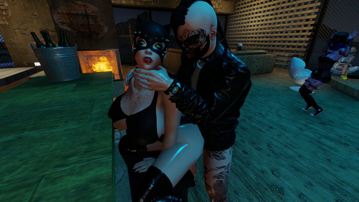SkullFucker7's tweet photo. With one of my pets @NymphRebecca https://t.co/YrKDVjtGus