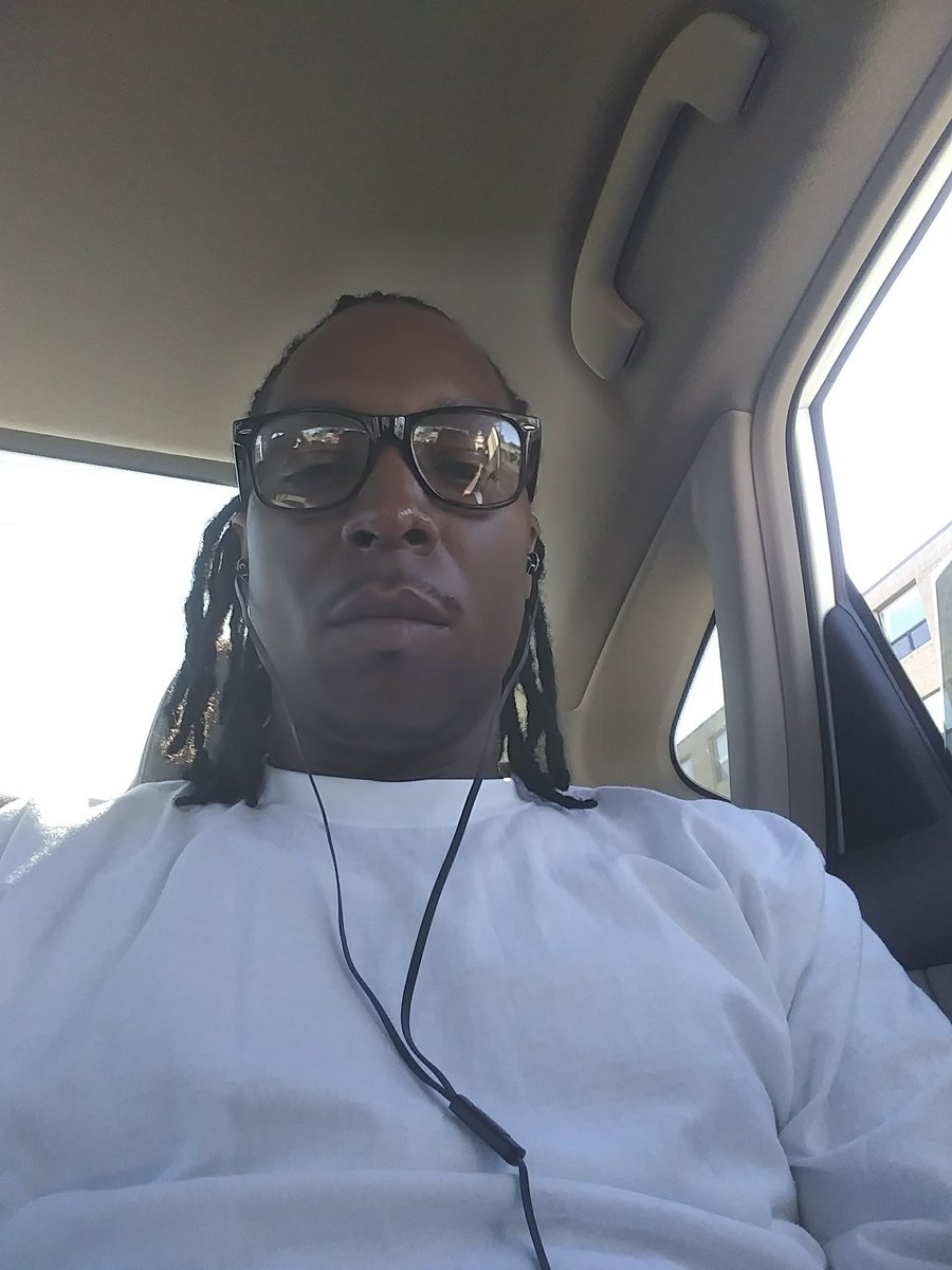 derridrake tweet picture